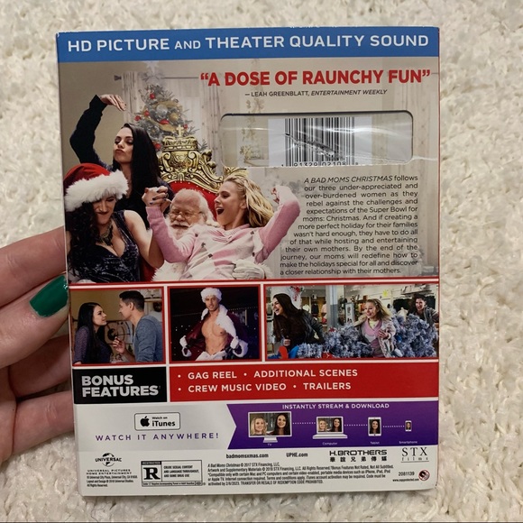 NEW A Bad Moms Christmas (Blu-ray + DVD + Digital) - Picture 5 of 11